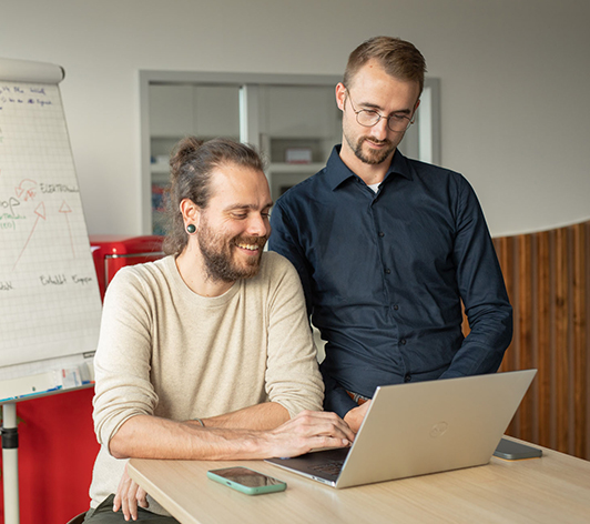 Martin Arndt und Florian Singer, Geneon